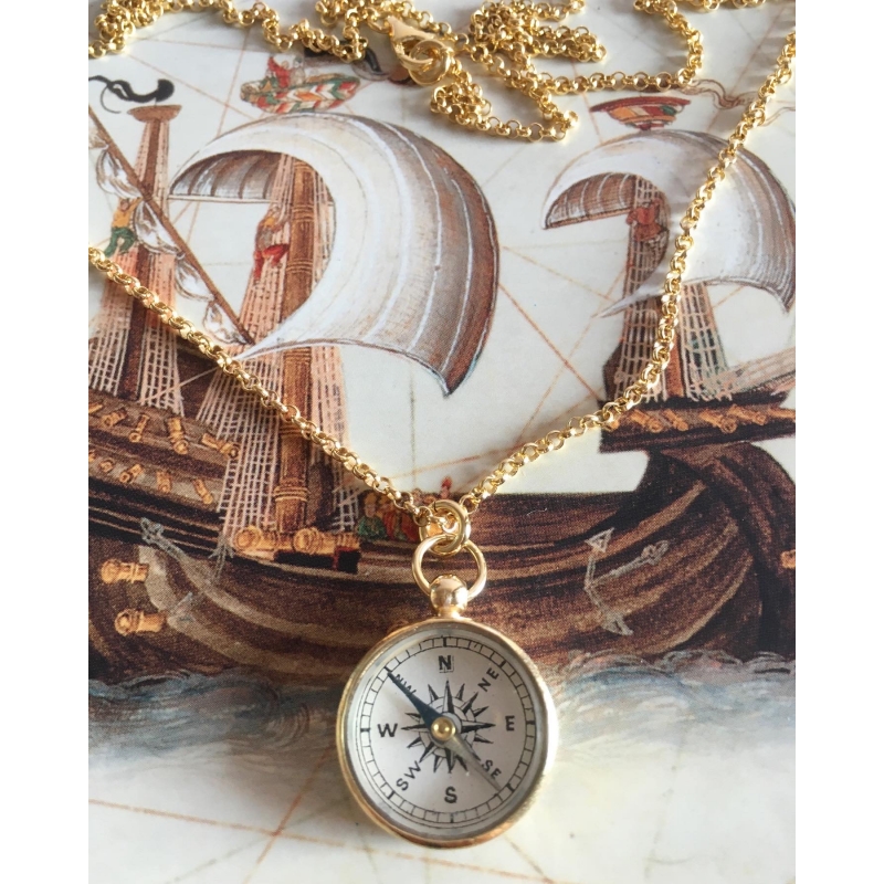 Ladies Solid 9ct Yellow Gold Compass Pendant Necklace